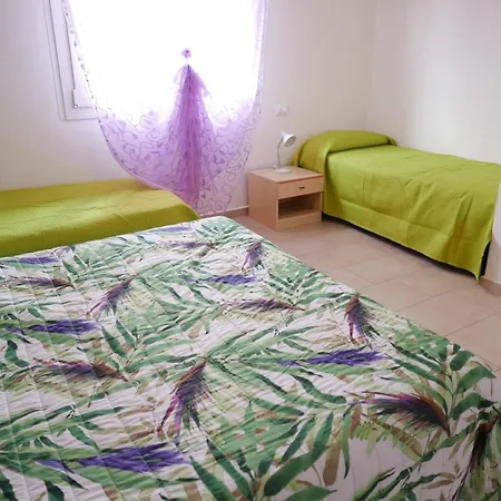 Fuer 5 Personen Ca 50 M In Bibione, Venetien Provinz Venedig - B59964 Apartment *